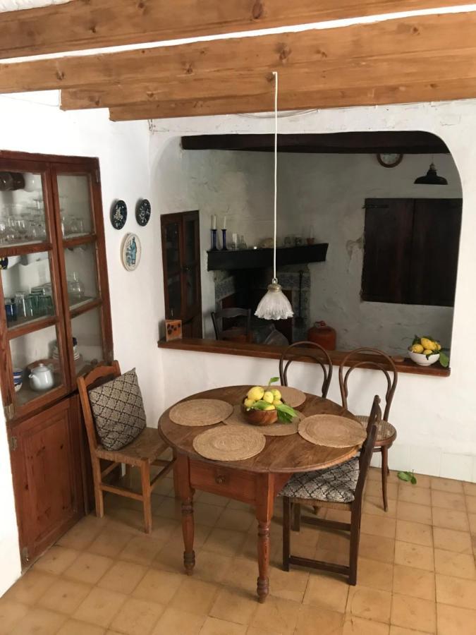 Encantadora Casita En El Centro De Fornalutx Buitenkant foto